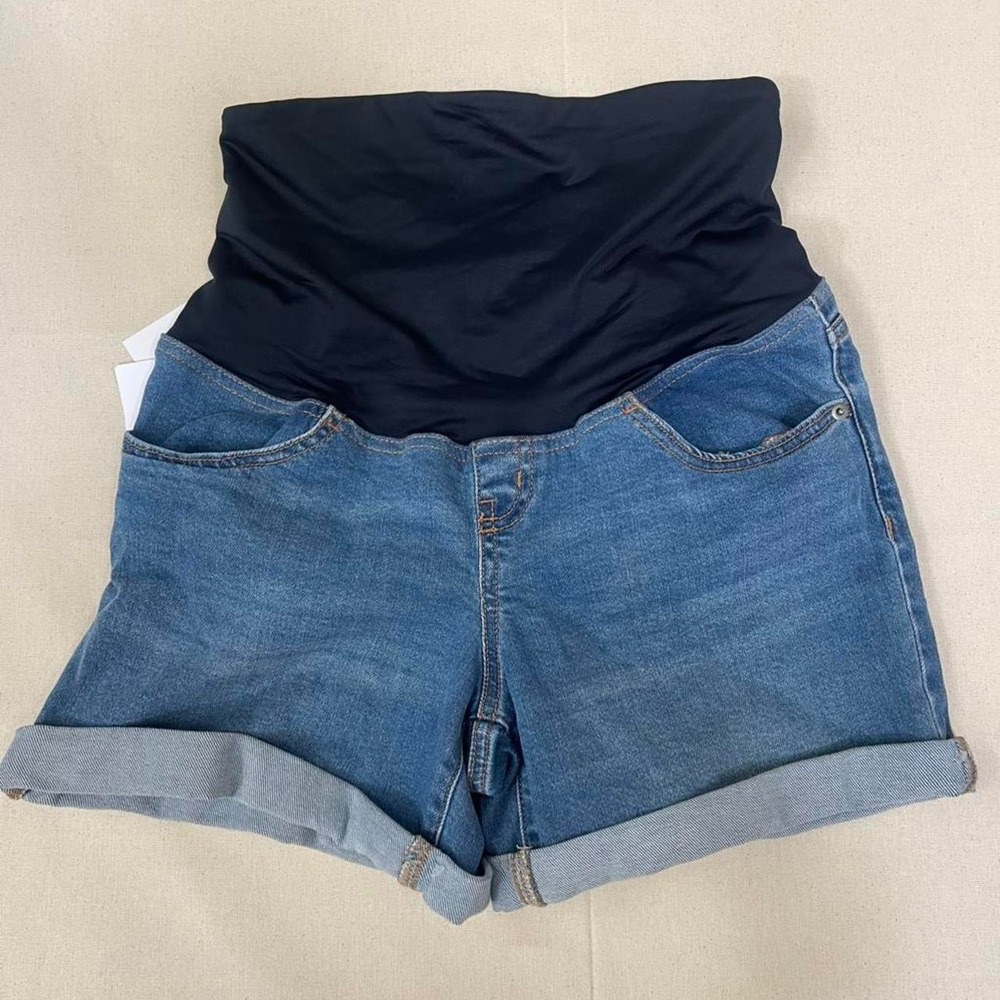 Maternity denim shorts